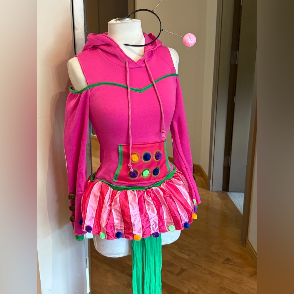 PLadies pink fortnite costume size small